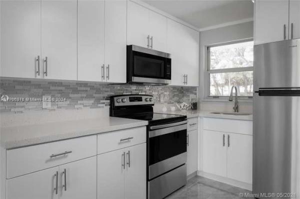 Sunrise Lakes 1, 2700 W Sunrise Lakes Dr #103, Sunrise, Florida 33322, image 1