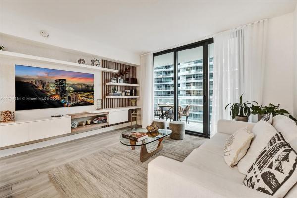 1010 Brickell, 1010 Brickell Ave #4009, Miami, Florida 33131, image 3
