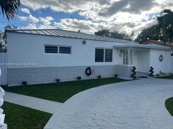Morris Manors, 4630 NW 5th St, Miami, Florida 33126, image 1