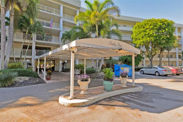 Palm-Aire Country Club 9, 821 Cypress Blvd #304, Pompano Beach, Florida 33069, image 1