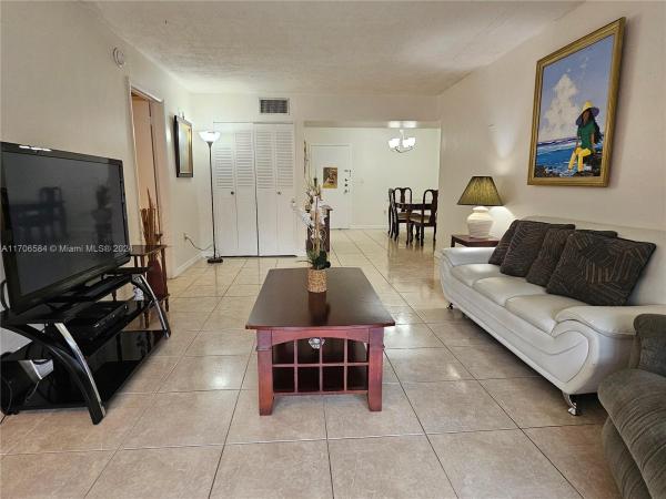 Omega, 1681 NW 70th Ave #303, Plantation, Florida 33313, image 1