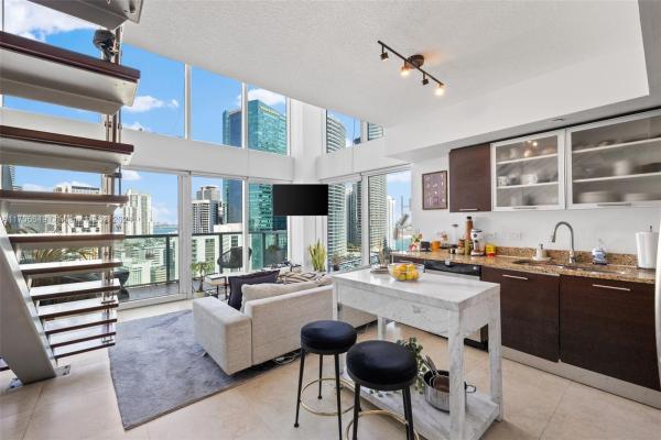 Brickell On The River South Tower, 41 SE 5th St #1601, Miami, Florida 33131, image 1