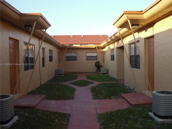 Arch Creeks Estates, 1675 NE 150th St #03, North Miami, Florida 33181, image 1