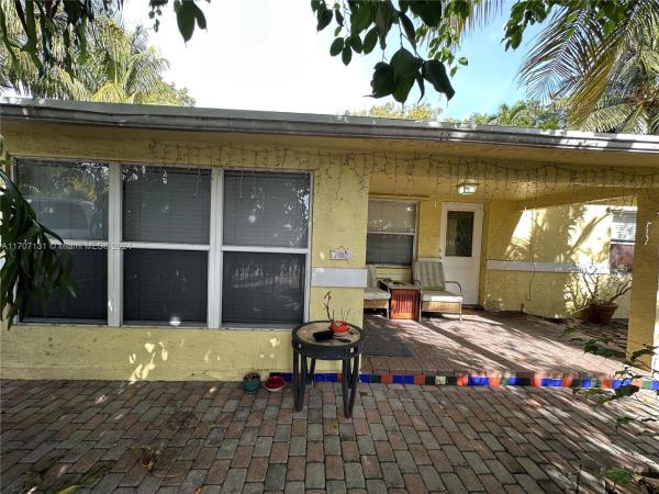 Royal Poinciana, 2003 Harding St, Hollywood, Florida 33020, image 3