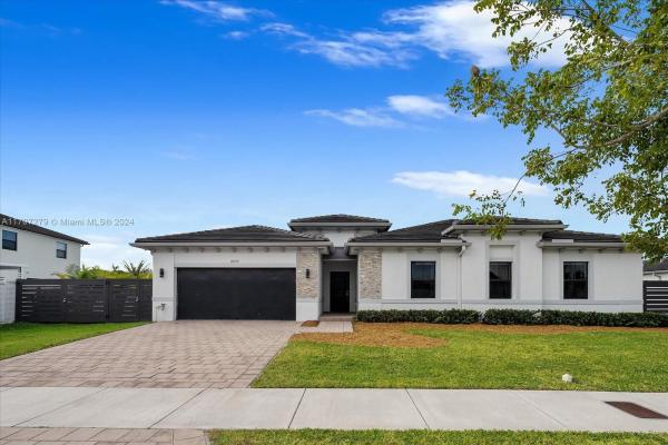 Vilhen Drive Estates, 13630 SW 189th St, Three Lakes, Florida 33177, image 1