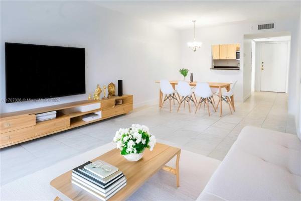 Racquet Club Village, 301 Racquet Club Rd #307, Weston, Florida 33326, image 1