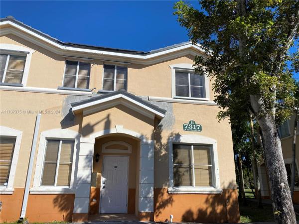 Shoma Villas 1 At Country Club Of Miami, 7317 NW 174th Ter #100, Hialeah, Florida 33015, image 1