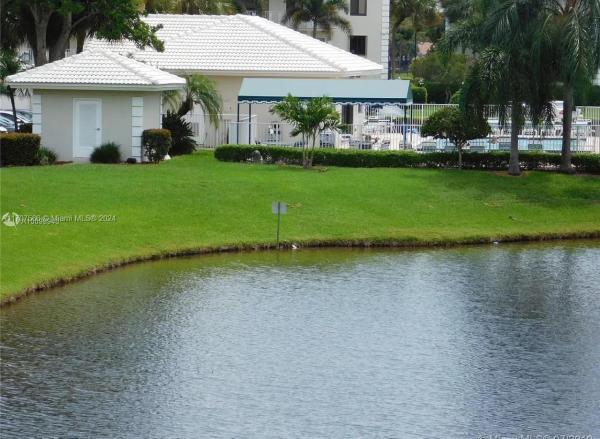 Whitehall At Camino Real, 6193 Balboa Cir #204, Boca Raton, Florida 33433, image 1