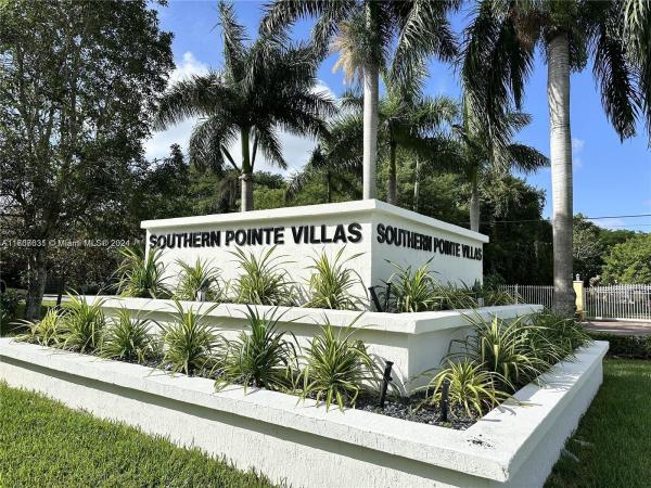 Southern Pointe Villas, 634 SW 2nd Pl 0, Florida City, Florida 33034, image 1