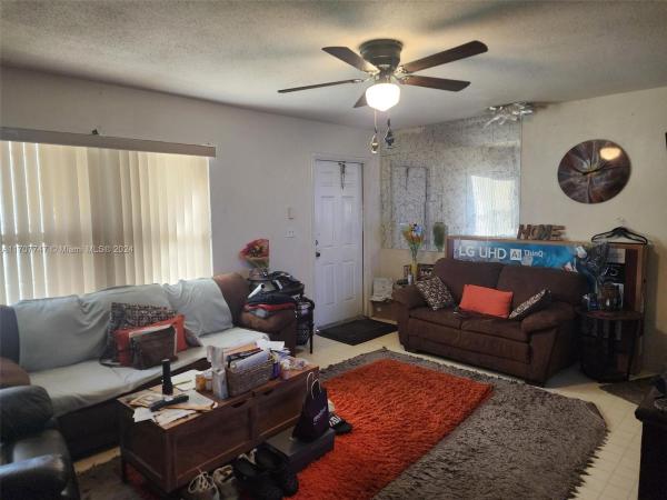 Pleasant Ridge, 317 NW 3rd St, Deerfield Beach, Florida 33441, image 2