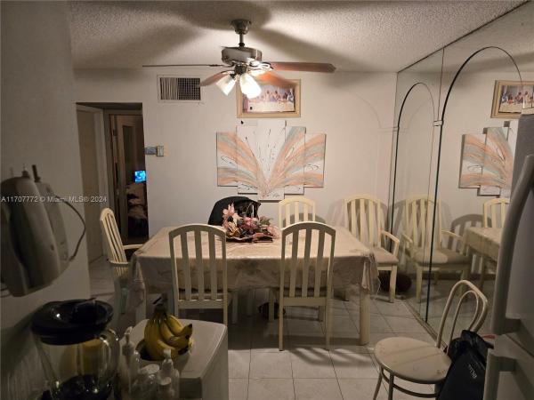 Romont South, 20310 NE 2nd Ave #15, Miami Gardens, Florida 33179, image 1
