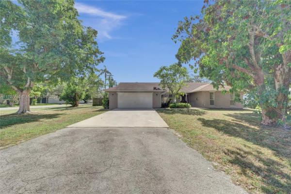 Brentwood Park, 620 NE 2nd St, Pompano Beach, Florida 33060, image 1