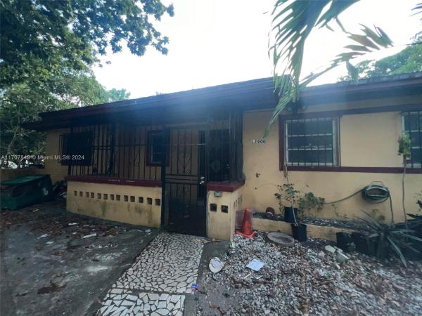 Scott Lake Manor, 17900 NW Sunshine State Pkwy W, Miami Gardens, Florida 33169, image 1