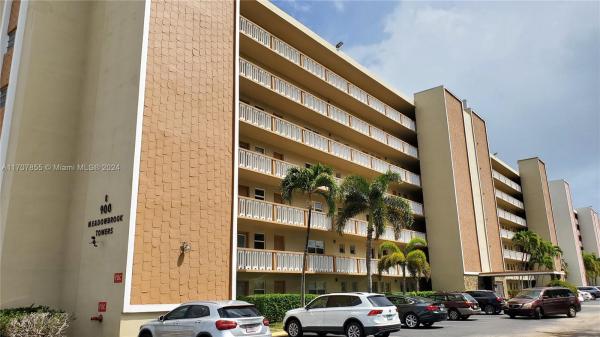 Meadowbrook Towers, 900 NE 12th Ave #207, Hallandale Beach, Florida 33009, image 1