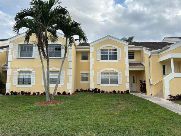 Centergate, 2271 SE 27th Dr #104-F, Homestead, Florida 33035, image 1