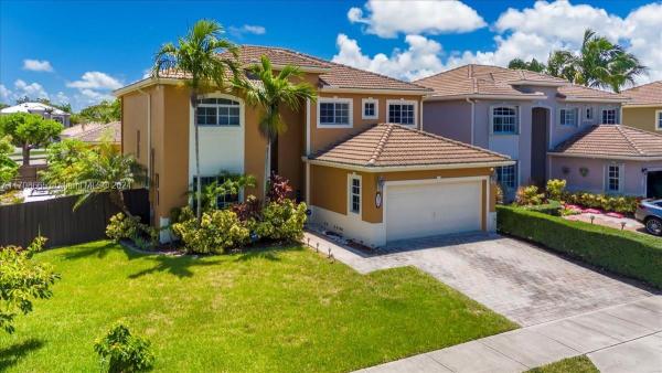 Pelican Bay At Old Cutler Lakes, 9076 SW 210th Ter, Cutler Bay, Florida 33189, image 1