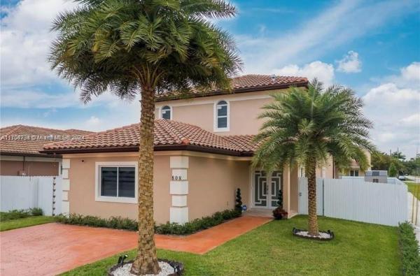 Bougainvillae Park, 808 SW 5th St, Florida City, Florida 33034, image 1