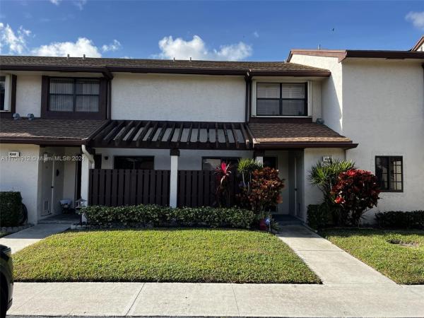 Golden Raintree 5, 4389 N Carambola Cir N, Coconut Creek, Florida 33066, image 1