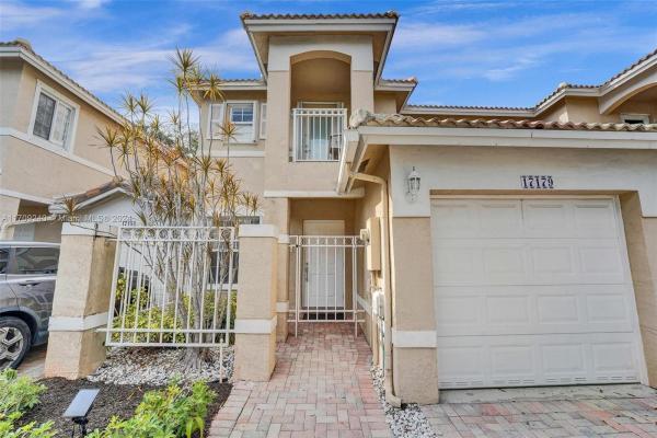 The Landings At Pembroke Isles, 17179 NW 23rd St, Pembroke Pines, Florida 33028, image 1