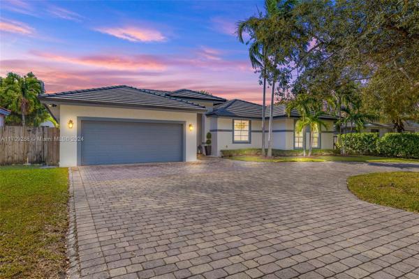 Coral Villas, 6410 SW 33rd St, Tamiami, Florida 33155, image 1