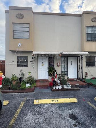 Lago Bello, 5764 W 26th Ave #101, Hialeah, Florida 33016, image 1