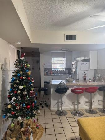 Lago Bello, 5764 W 26th Ave #101, Hialeah, Florida 33016, image 2