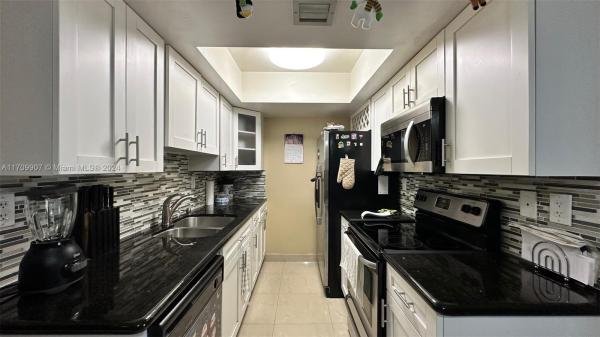 Kenland Walk, 8911 SW 123rd Ct #201, The Crossings, Florida 33186, image 1