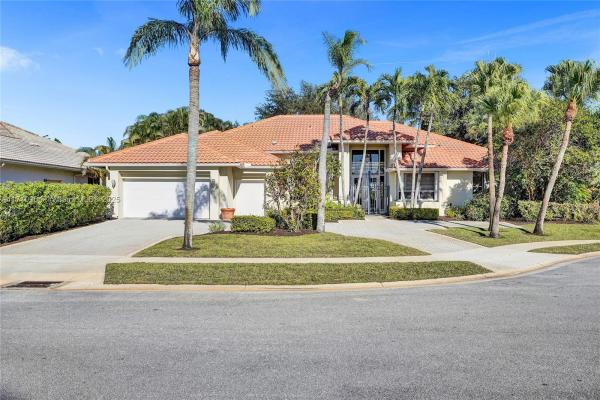 Stonebridge Golf & Country Club, 17934 Milburn Way, Boca Raton, Florida 33498, image 1