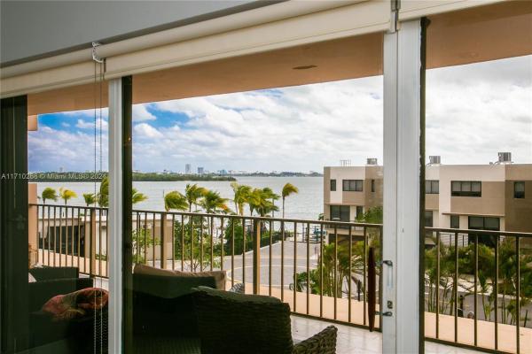 Cricket Club, 1800 NE 114th St #406, North Miami, Florida 33181, image 1