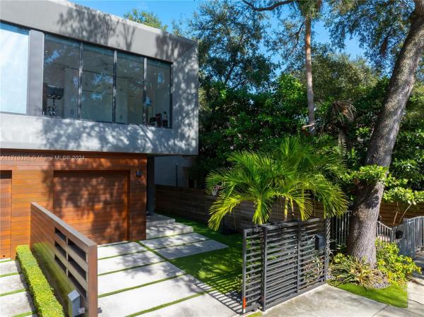 2975 Jackson Ave, 2975 Jackson Ave #2975, Miami, Florida 33133, image 1