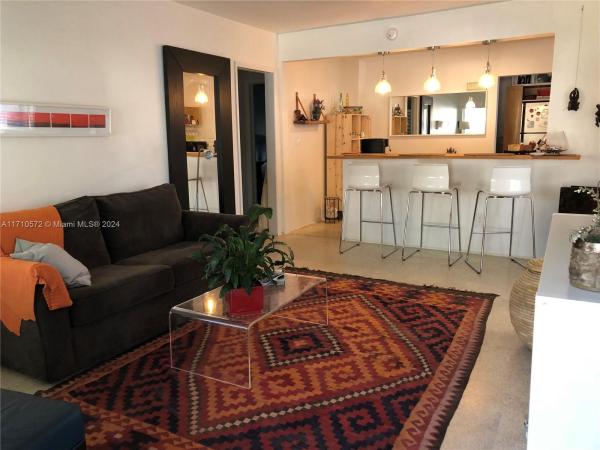 East Shenandoah, 1160 SW 22nd Ter #2, Miami, Florida 33129, image 1