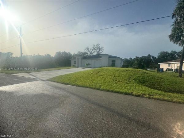 4737/4739 14th St Sw, Lehigh Acres, Florida 33973, image 1