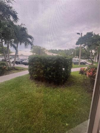 LakeView Club, 2810 N Oakland Forest Dr #108, Oakland Park, Florida 33309, image 1