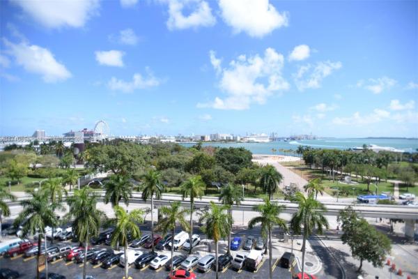 50 Biscayne, 50 Biscayne Blvd #811, Miami, Florida 33132, image 1
