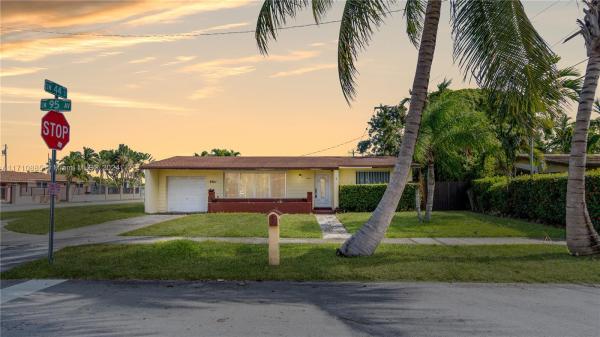Miller Heights, 4401 SW 95th Ave, Olympia Heights, Florida 33165, image 1