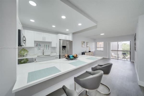 Garden Lake Towers, 1121 SW 122nd Ave #413-2, Tamiami, Florida 33184, image 1