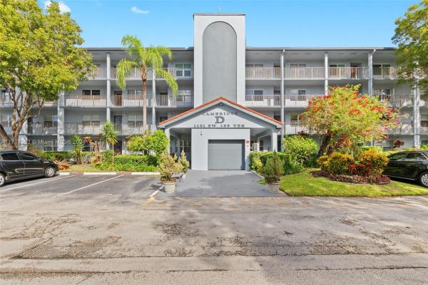 Cambridge At Century Village, 1151 SW 128th Ter #304D, Pembroke Pines, Florida 33027, image 1