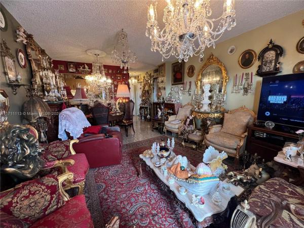Regent House, 5280 NW 7th St #503, Miami, Florida 33126, image 3