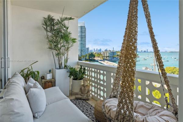 Bonne Vie, 1670 Lincoln Ct #7E, Miami Beach, Florida 33139, image 1