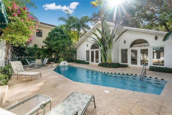 Utopia, 4049 Ensenada Ave, Miami, Florida 33133, image 1
