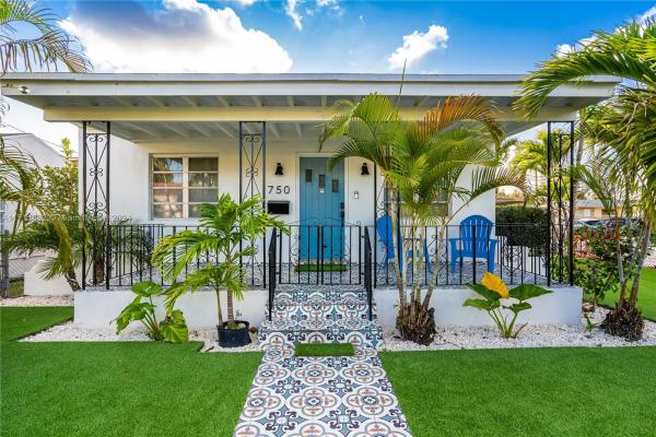 East Little Havana, 750 SW 10th St, Miami, Florida 33130, image 1
