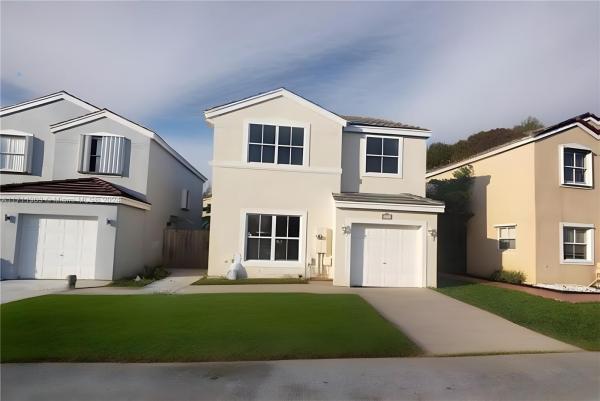 Indian Key At Coral Bay, 6227 Buena Vista Dr, Margate, Florida 33063, image 1