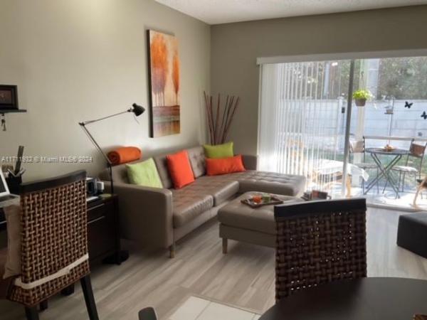 Imperial Point Colonnades, 6800 NE 22nd Way #2106, Fort Lauderdale, Florida 33308, image 1