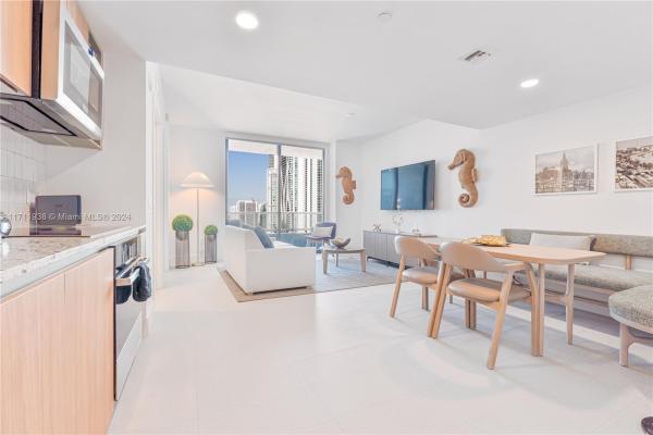 601 NE 1st Ave #2409, Miami, Florida 33132, image 1