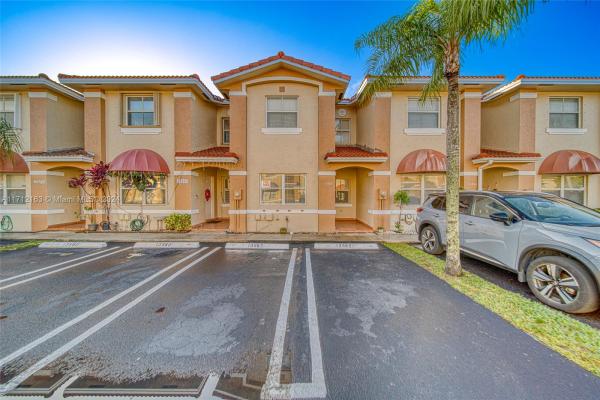 Kendale Lakes No HOA, 13882 SW 63rd St #13882, Kendale Lakes, Florida 33183, image 1