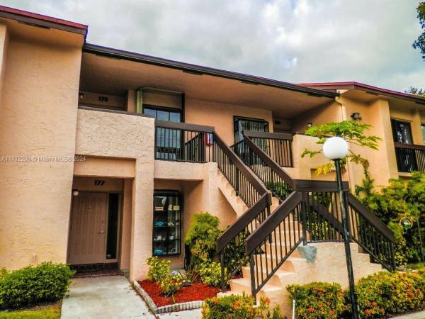 Meadowridge, 2257 SW 15th St #180, Deerfield Beach, Florida 33442, image 1