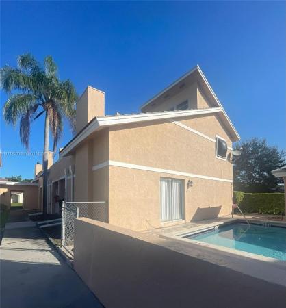 4075 Coral Springs Dr #5, Coral Springs, Florida 33065, image 1
