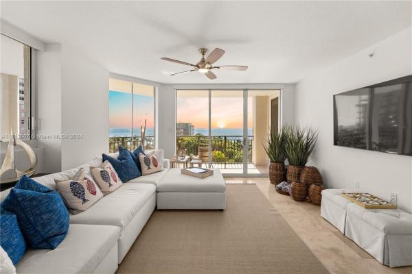 The Vue, 2011 N Ocean Blvd #705, Fort Lauderdale, Florida 33305, image 1