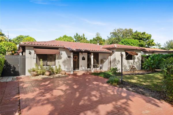Alameda Gardens, 6457 SW 15th St, West Miami, Florida 33144, image 1