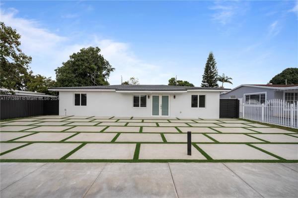 Saratoga Heights, 725 E 53rd St, Hialeah, Florida 33013, image 1